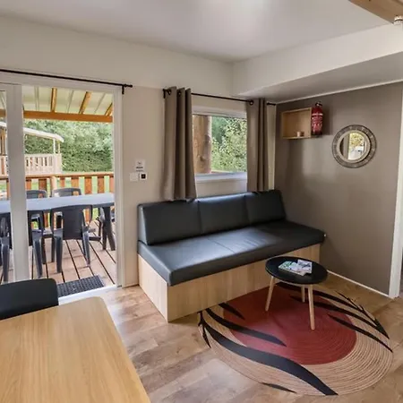 Camping Mobil-home 35m² Avec Terrasse Pour 6 Personnes - Api-1-52-561