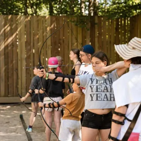 Camping Mobil-home 35m² Avec Terrasse Pour 6 Personnes - Api-1-52-561 Granges-Aumontzey