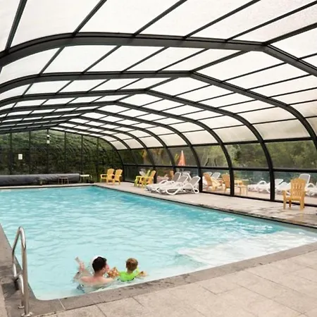 Camping Mobil-home 35m² Avec Terrasse Pour 6 Personnes - Api-1-52-561 *