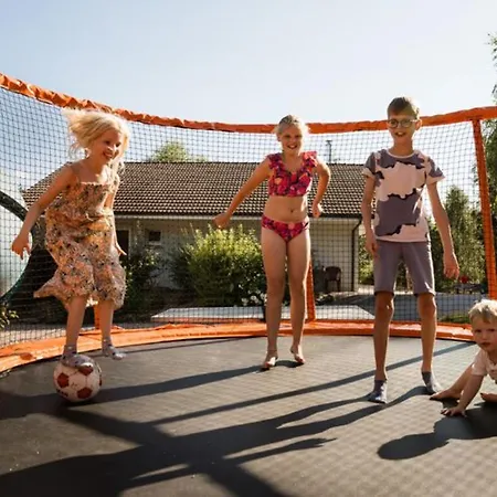 Mobil-home 35m² Avec Terrasse Pour 6 Personnes - Api-1-52-561 * Granges-Aumontzey