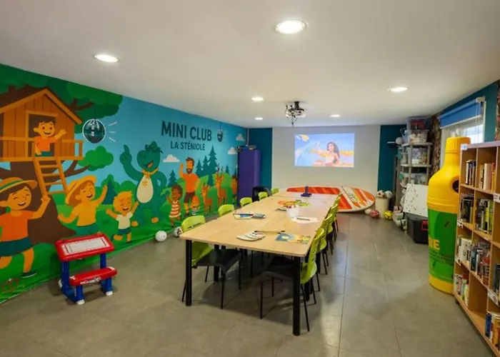 Mobil-home 35m² Avec Terrasse Pour 6 Personnes - Api-1-52-561 * Granges-Aumontzey