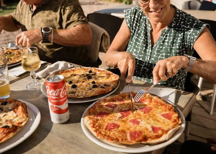 Mobil-home 35m² Avec Terrasse Pour 6 Personnes - Api-1-52-561 Kemping Granges-Aumontzey