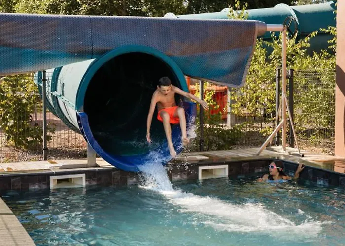 Mobil-home 35m² Avec Terrasse Pour 6 Personnes - Api-1-52-561 Granges-Aumontzey